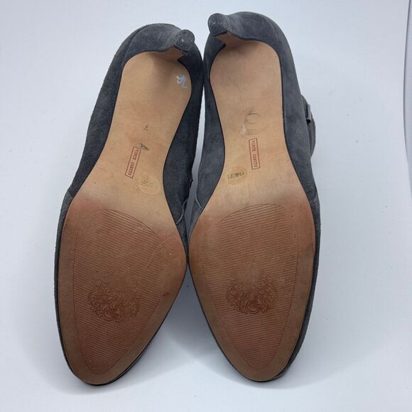 Vince Camuto Grey Suede Heel Zippered Ankle Booties size 8.5 US 38.5 EU - Picture 6 of 7